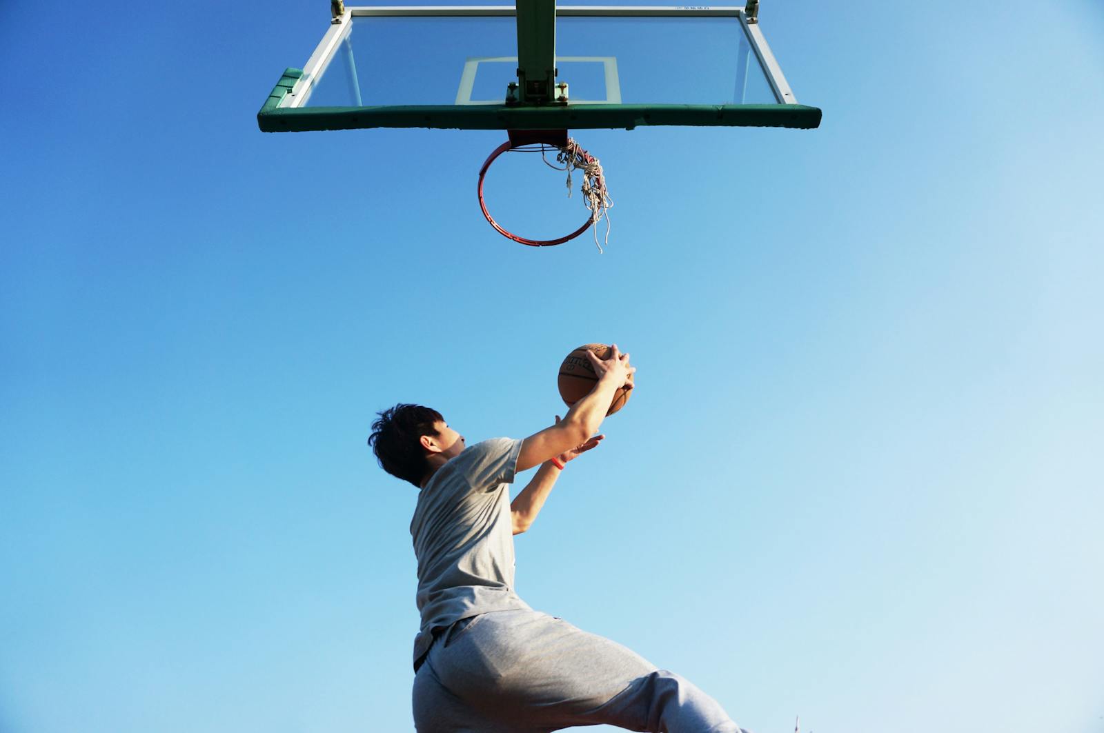 大神彩票网 — 大乐透赛场扣篮瞬间